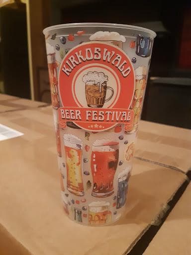 Reusable cups with scannable QR codes