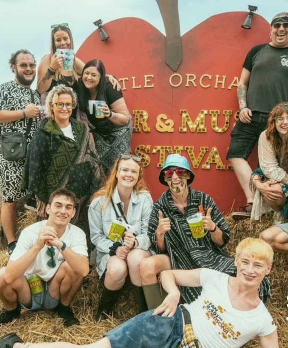 Bulk order of pint cups